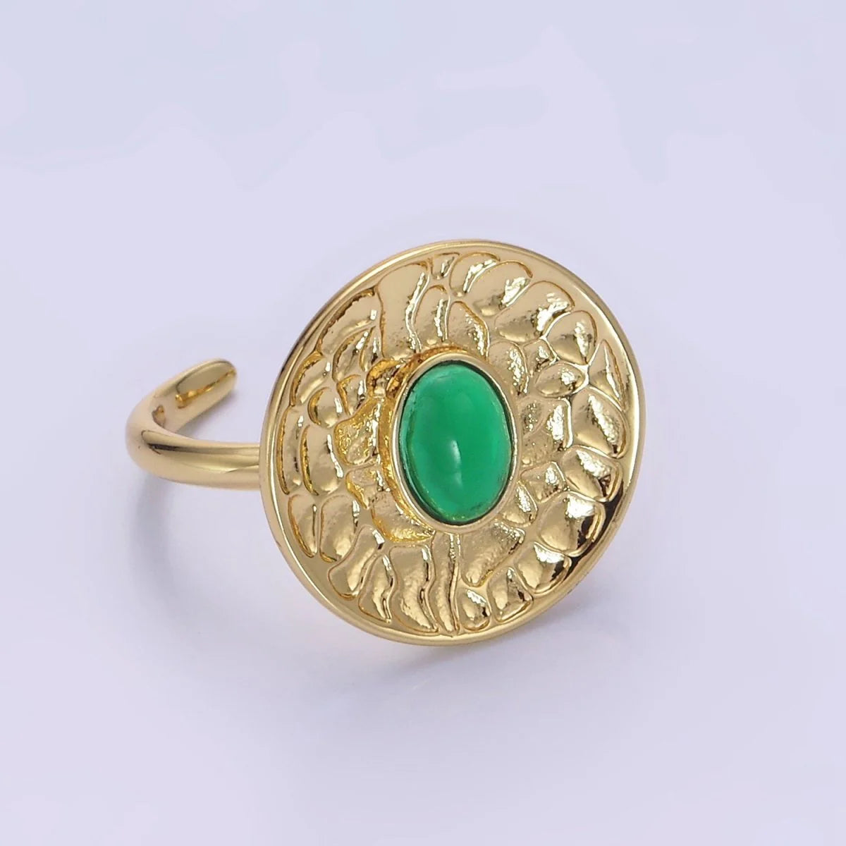 Green Prehnite Oval Abstract Hammered Round Ring RI-21O1345