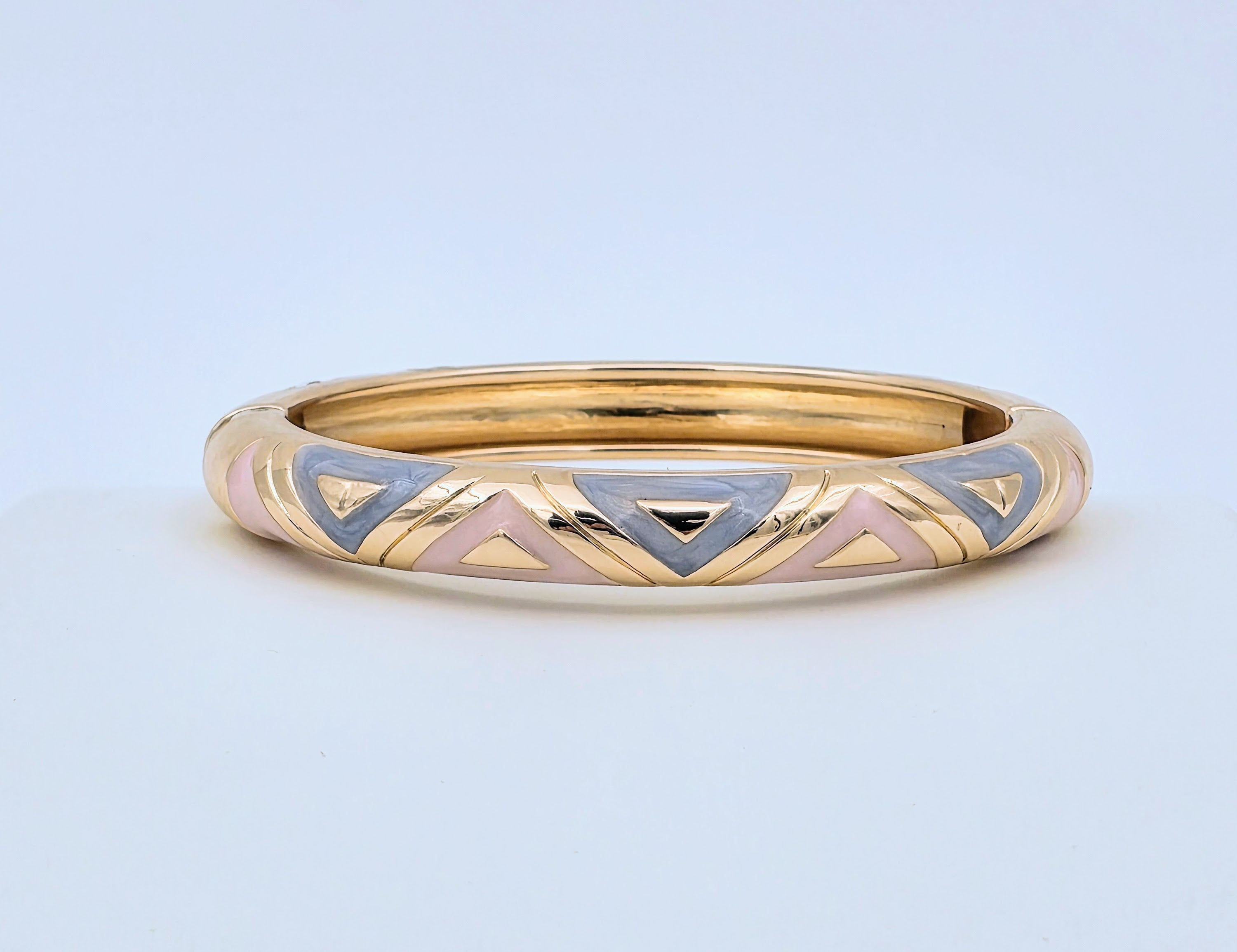 Enamel Baby Pink Light Purple Geometric Bangel Bracelet-21WA03339