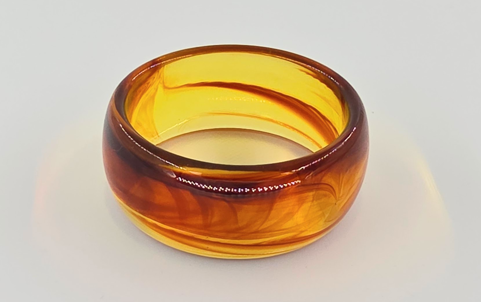 Resin Acrylic Wide Bangel Bracelet ✦ BA-21WA3436