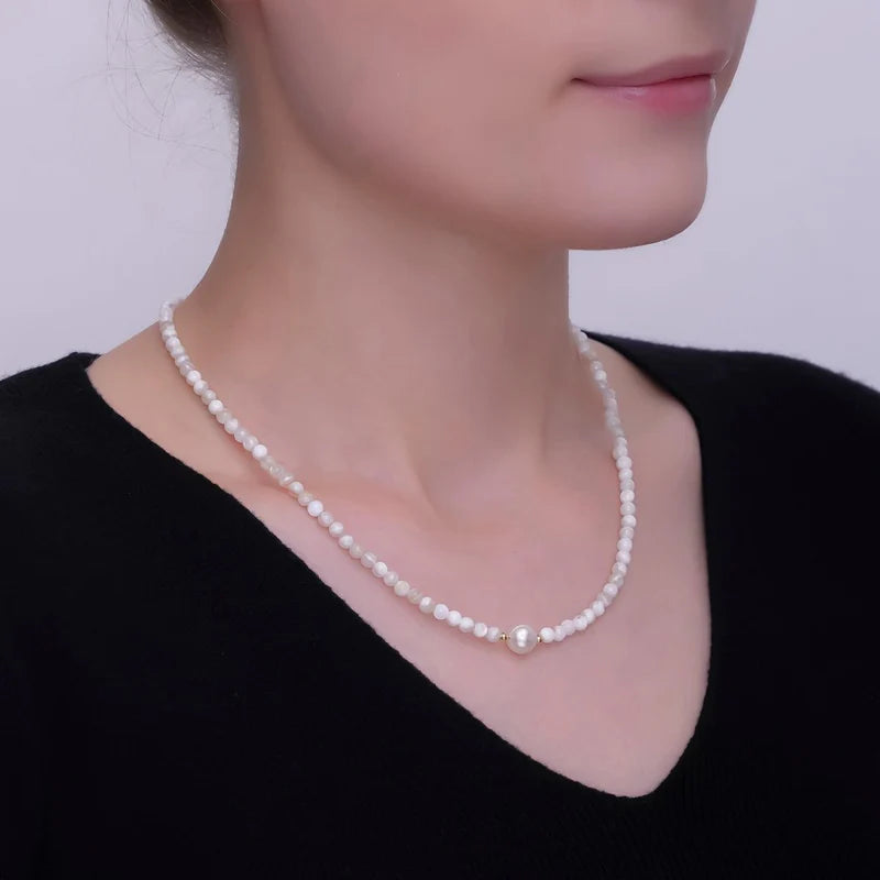 White Shell Pearl Gemstone 17 Inch Necklace CN-0303