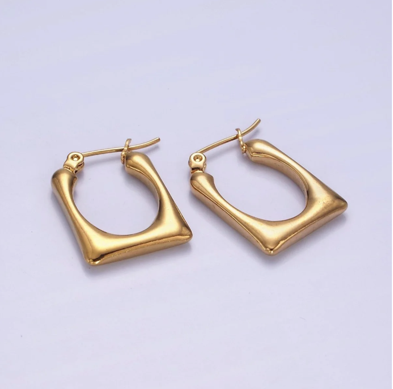 Stainless Steel 20mm U-Shaped Rectangular Minimalist Latch Hoop Earrings ✦ EA-21AE436