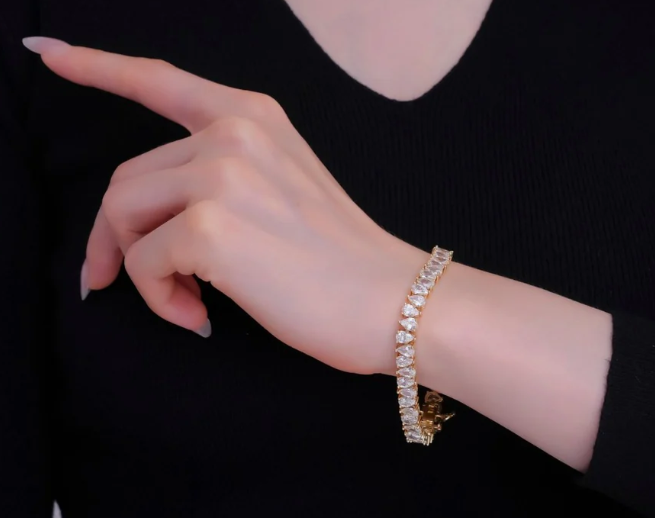 Gold Dainty Heart Tennis Adjustable Cuff Bangle ✦ BR-21WA3140 BR-21WA3141