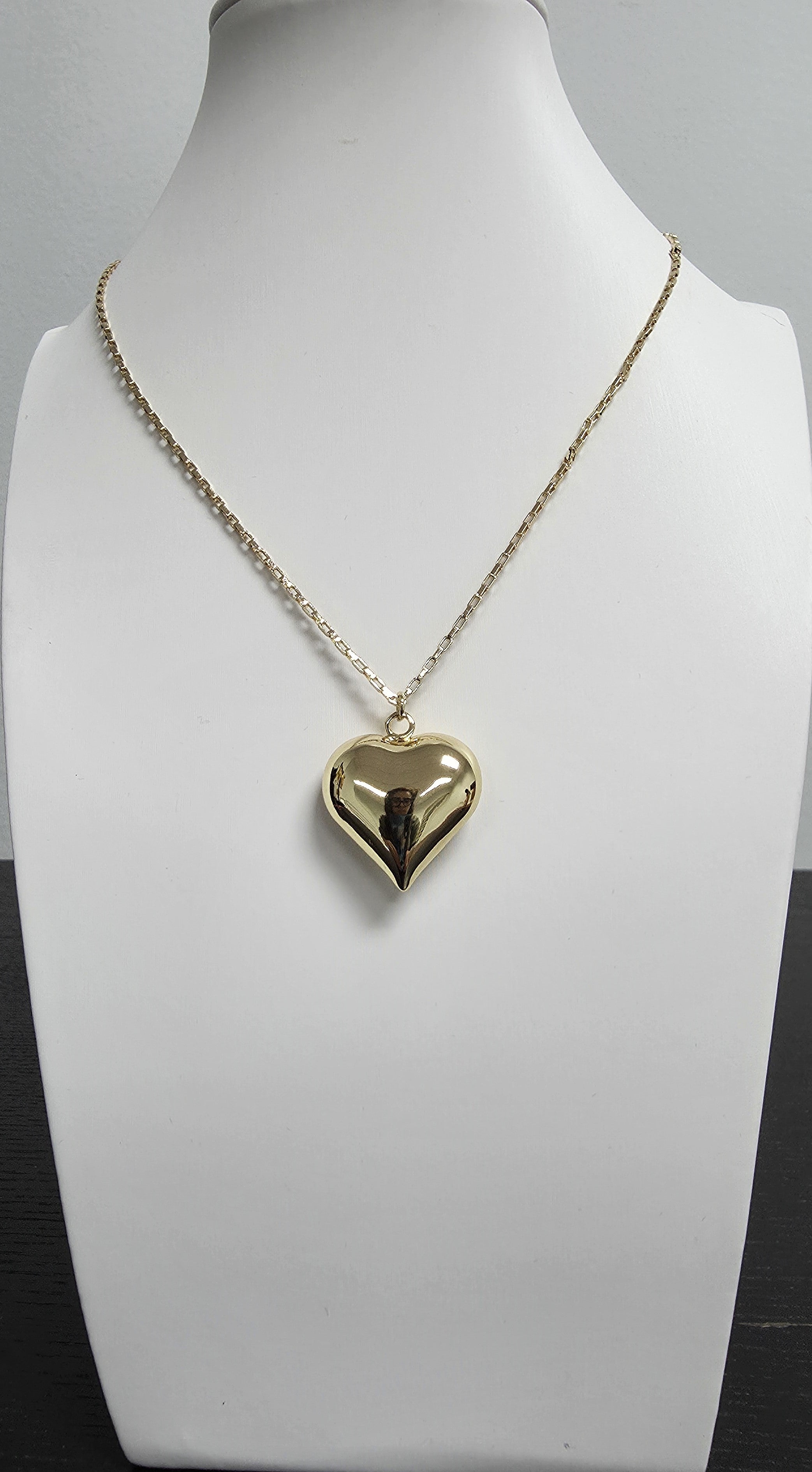 Dainty Box Gold Chain Necklace with bubble heart charm 18 inch CDESIGN-00394