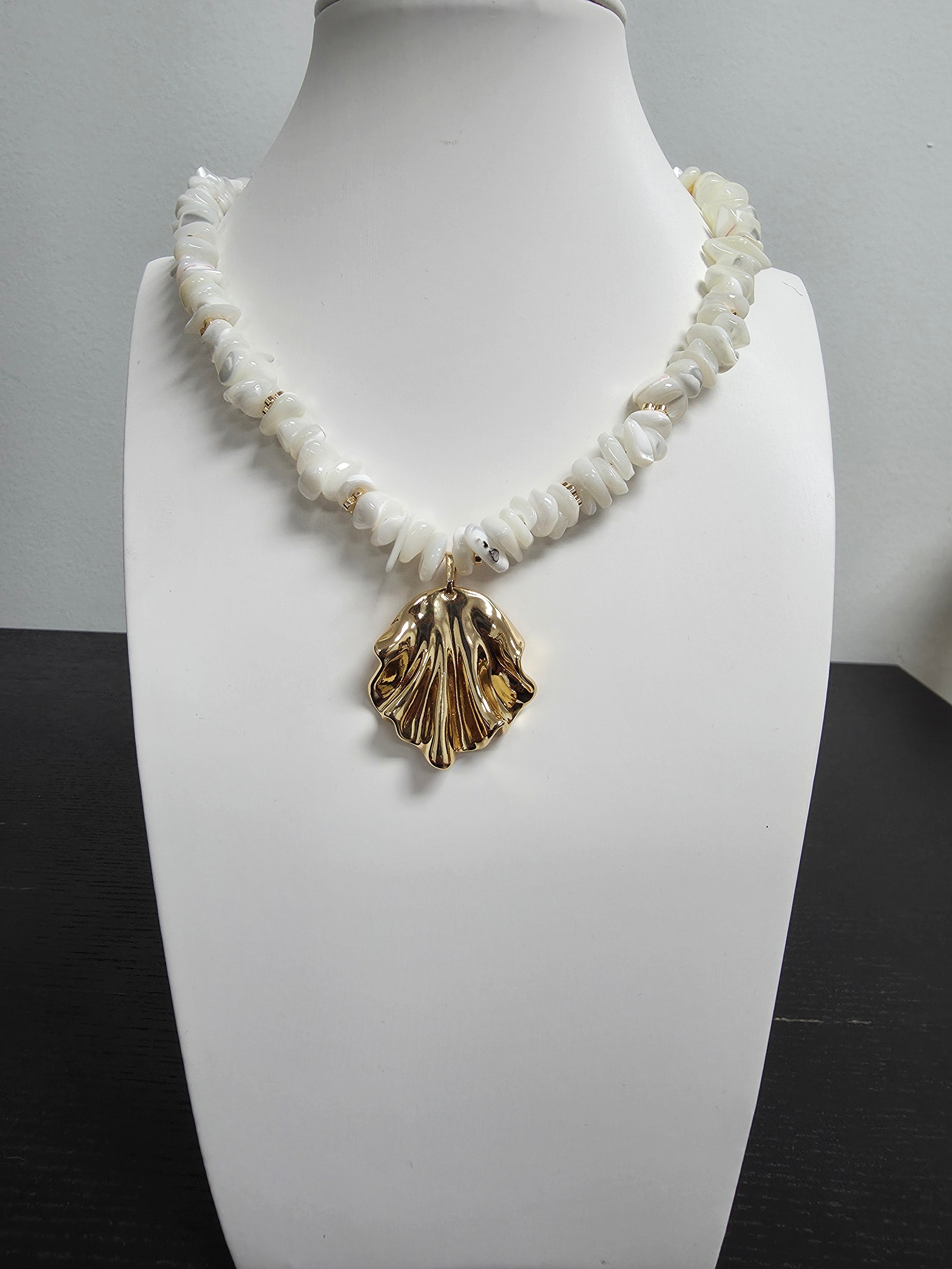 Summer Shell Pearl Beaded Necklace 17 inch with Molten Gold Charm CDESIGN-00443