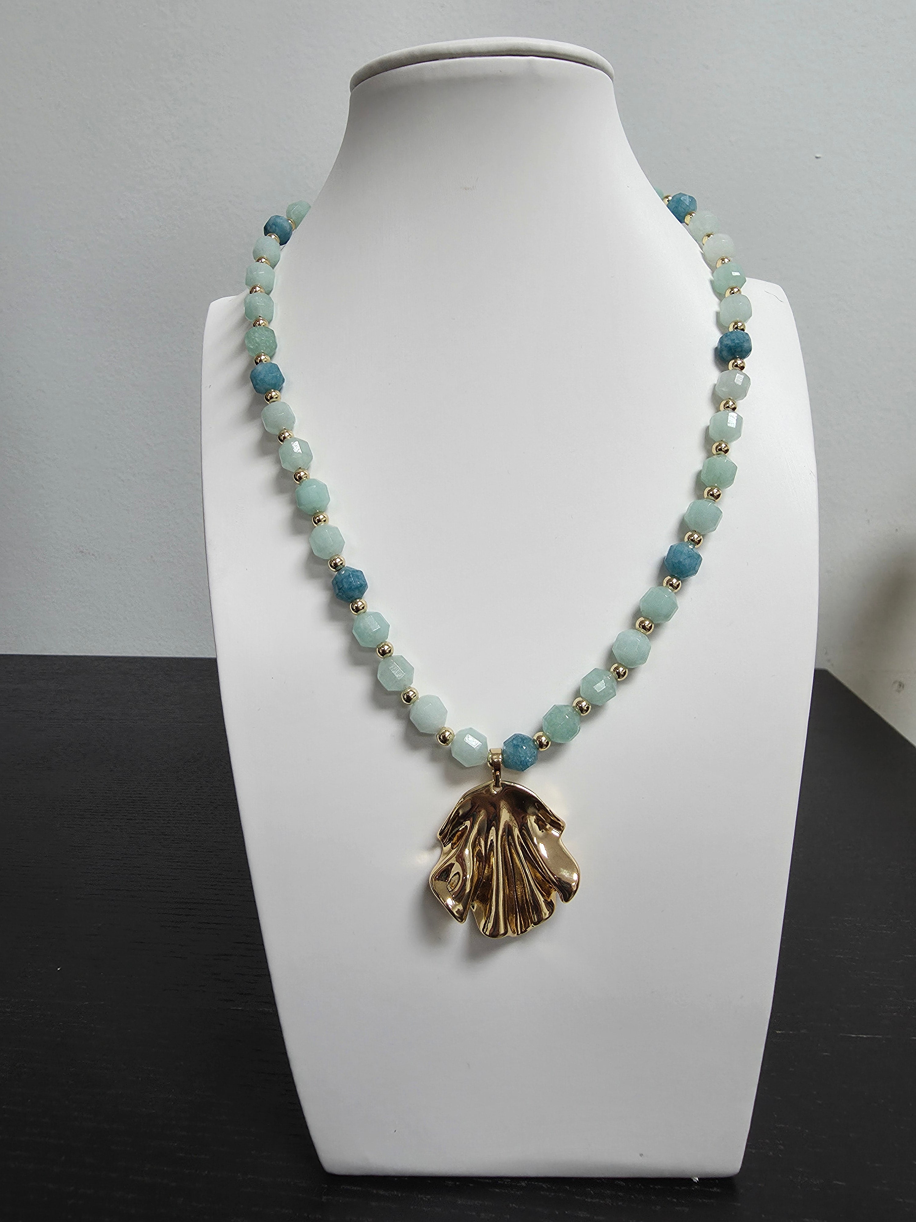 Blue Aquamarine Gemstone Necklace 17.5 inch with Charm CDESIGN-00448