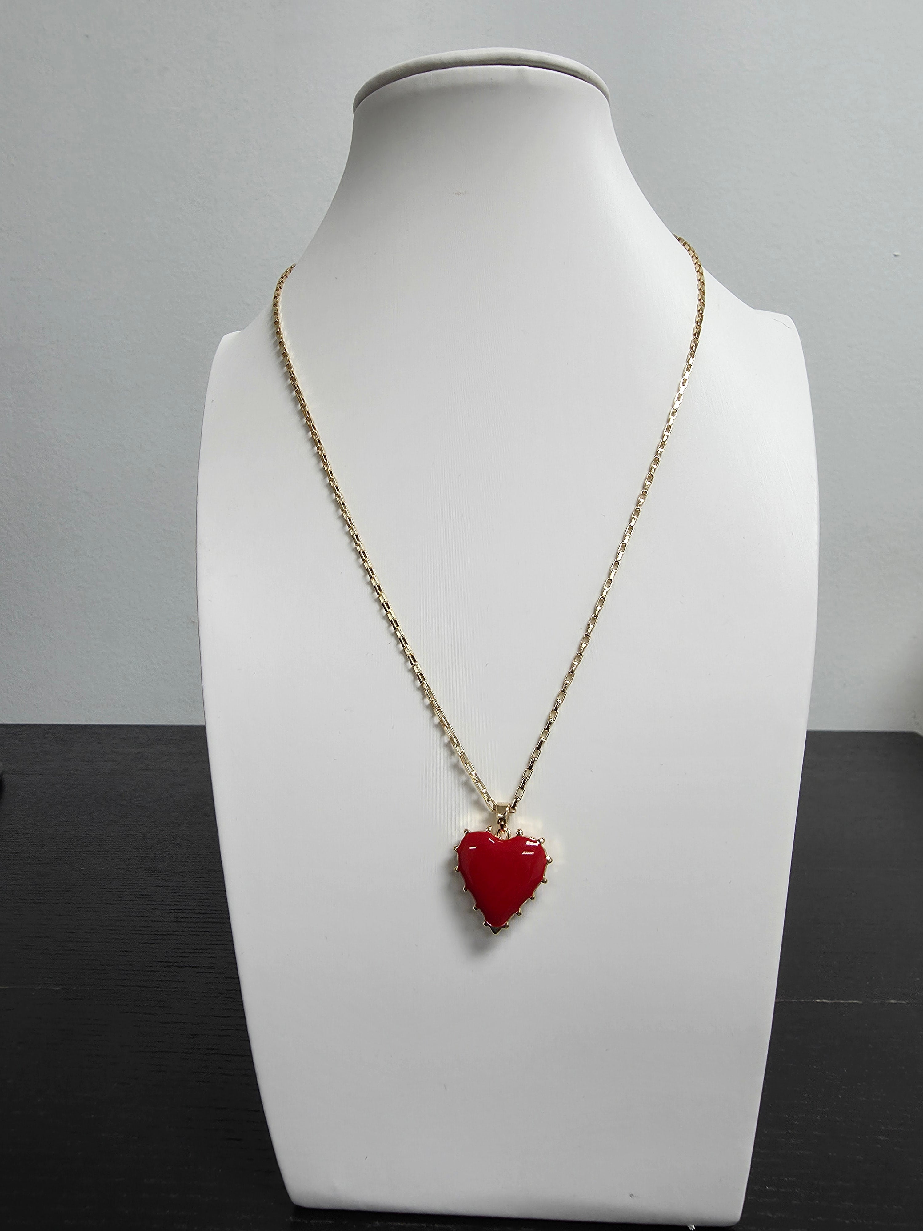 Box Paperclip Red Spiked Heart Charm 18-Inch Necklace CDESIGN-00517