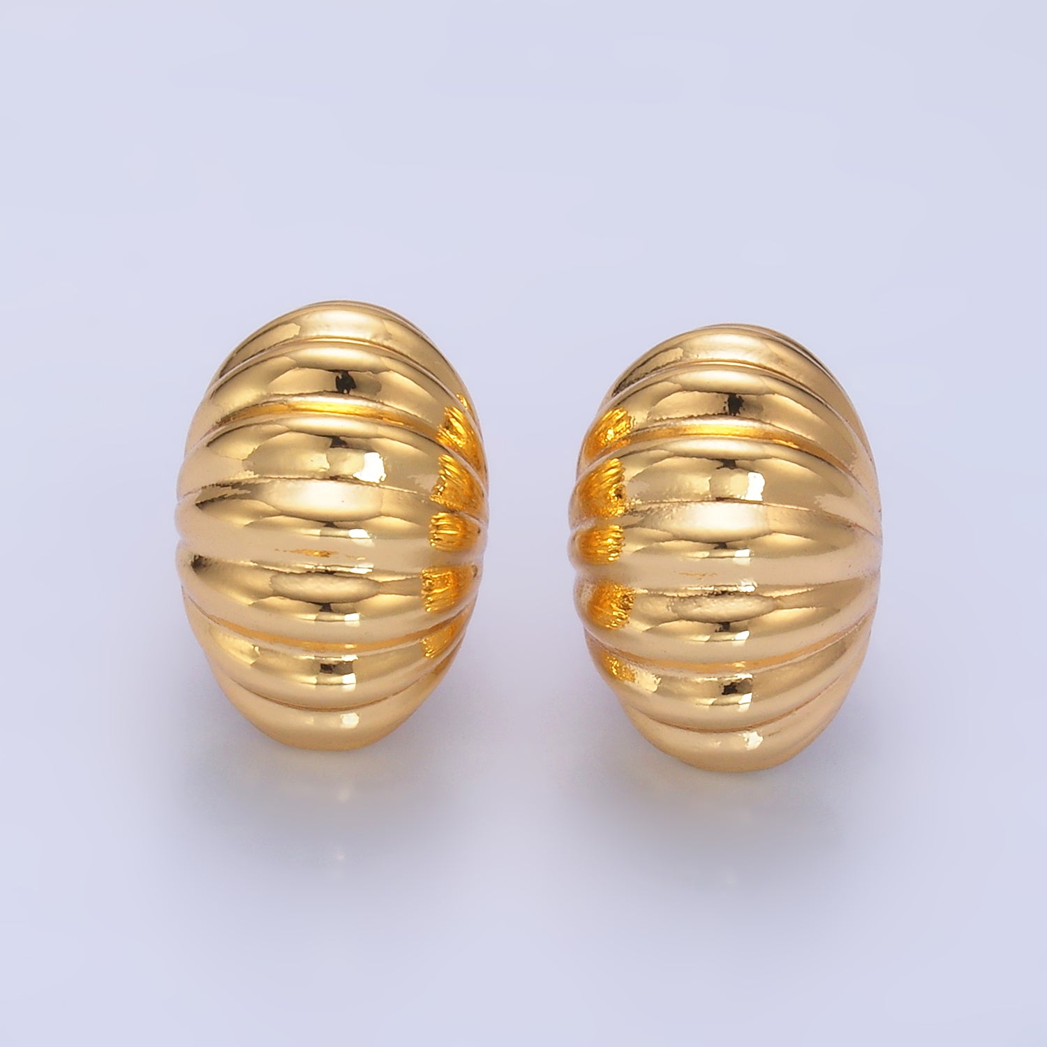Gold Classic Gold or Silver Shell Posts EA-0222 EA-0223