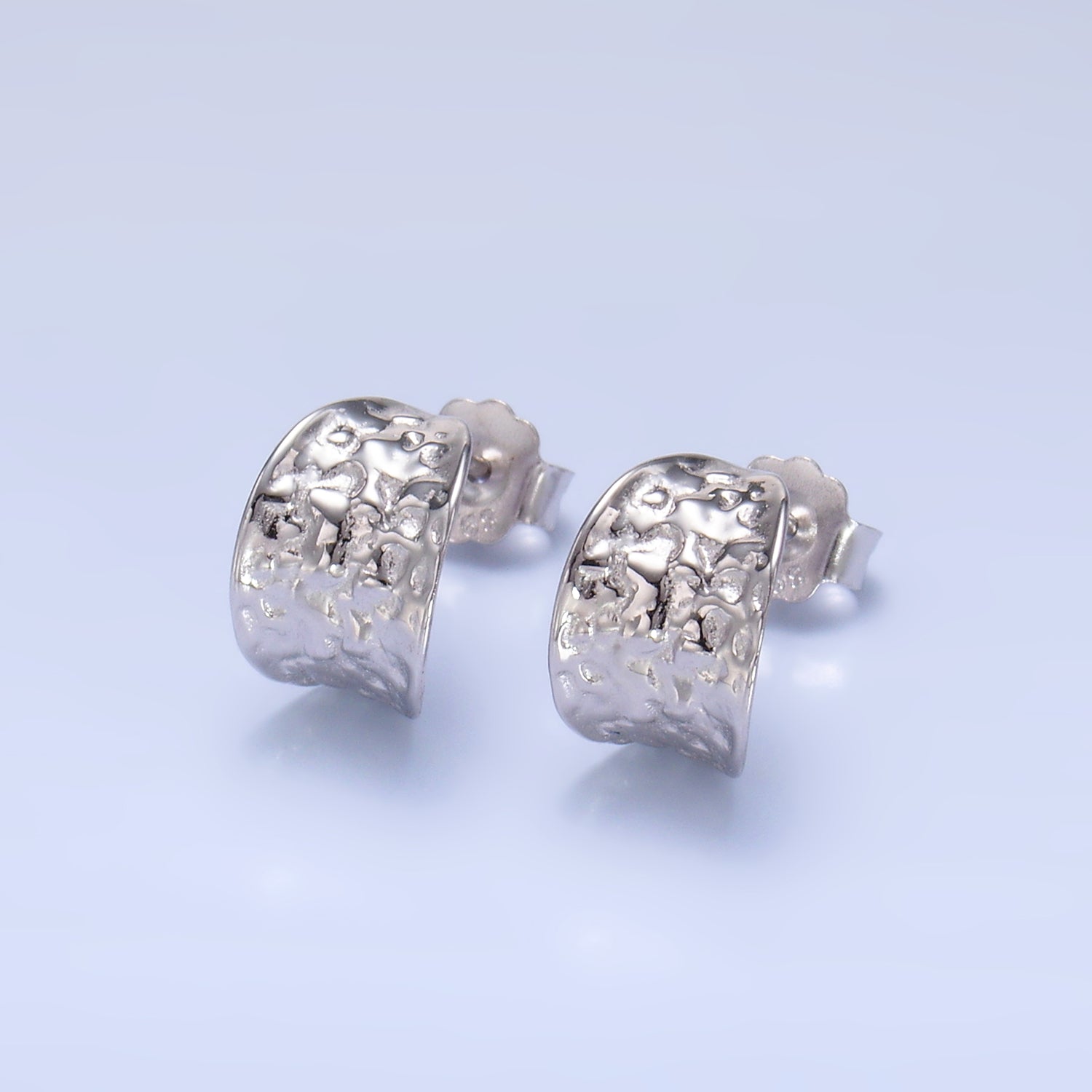 Hammered Sterling Silver Minimalist Posts ✦ EA-SL582