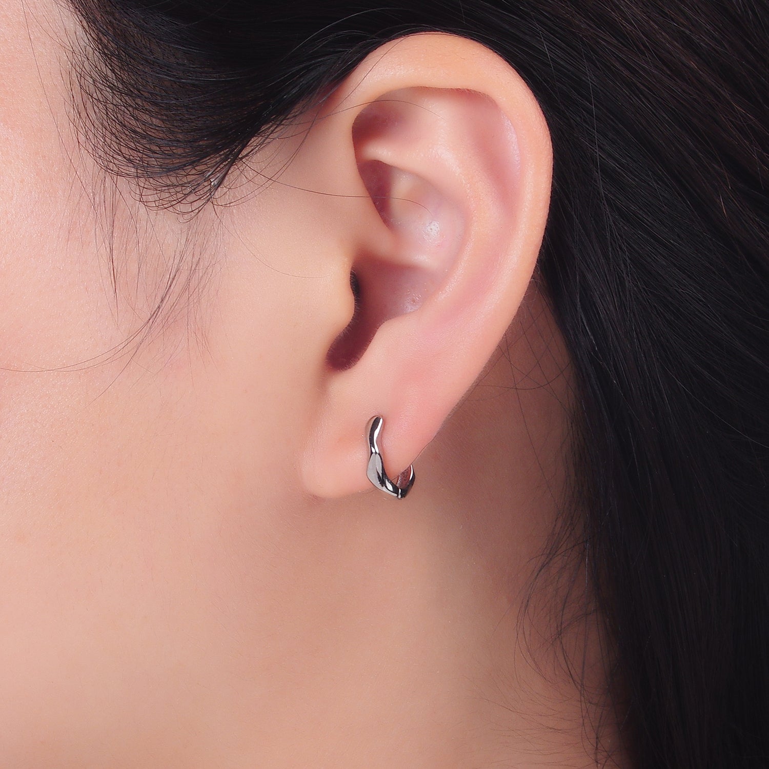 Mini Sterling Silver Minimalist Huggies ✦ EA-SL579