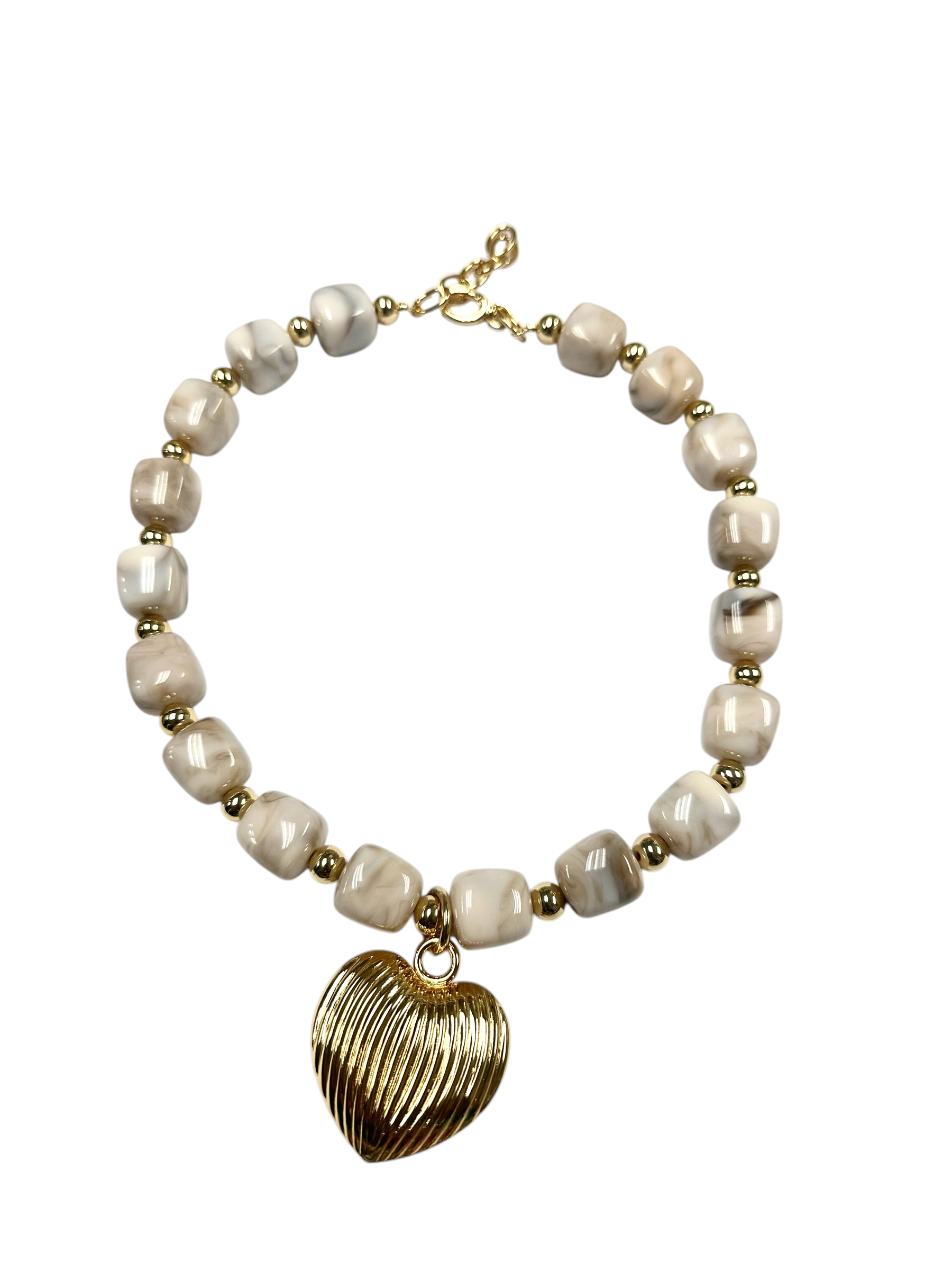 Chunky resin beaded necklace with big gold heart pendant ✦ NC-SJ2036 NC-SJ2037
