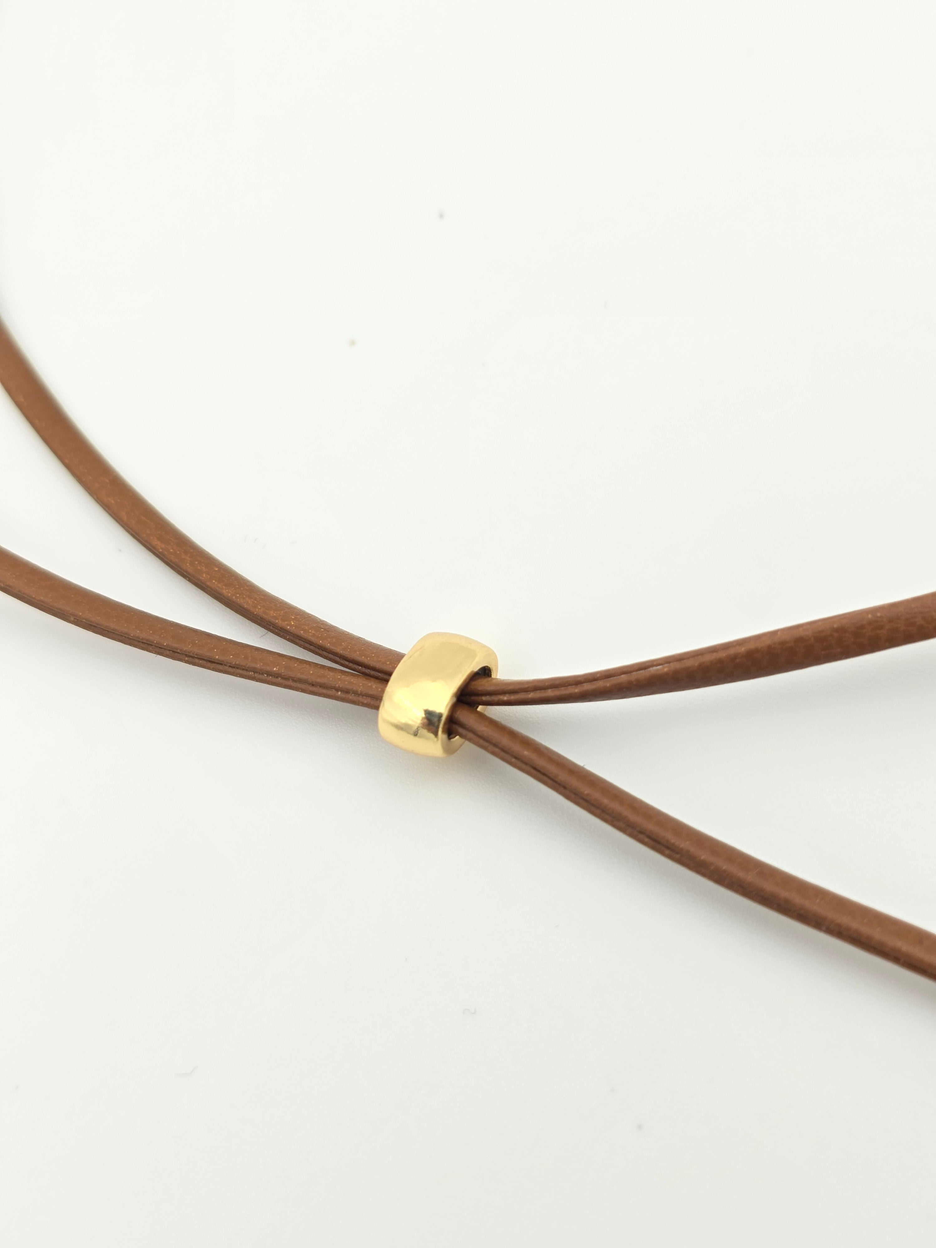TAN ADJUSTABLE LEATHER CORD NECKLACE WITH RED CARNILIAN FISH PENDANT ✦ NC-SJ2009