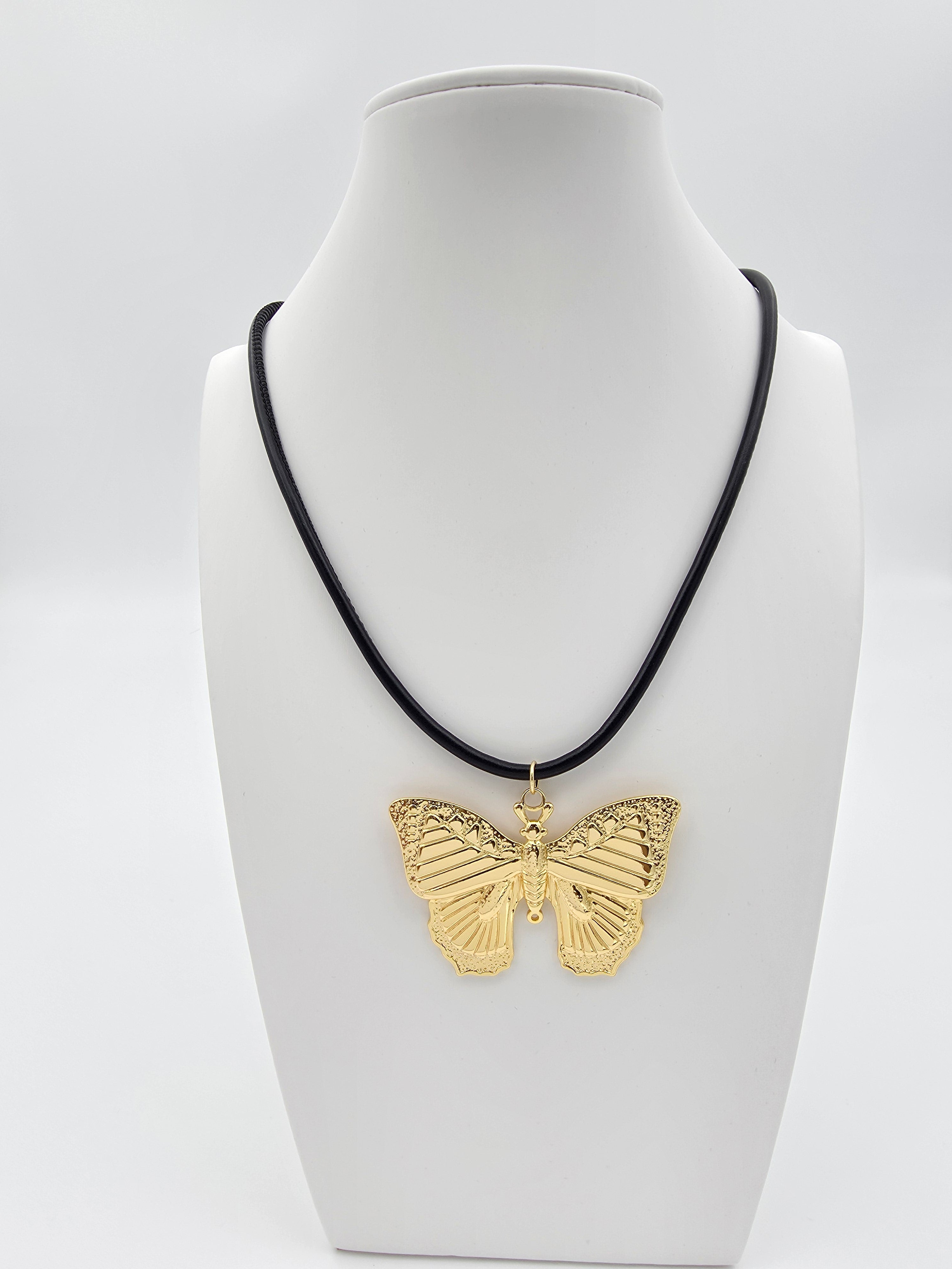 BLACK ADJUSTABLE BAGUETTE CORD NECKLACE WITH BUTTERFLY PENDANT ✦ NC-SJ2010