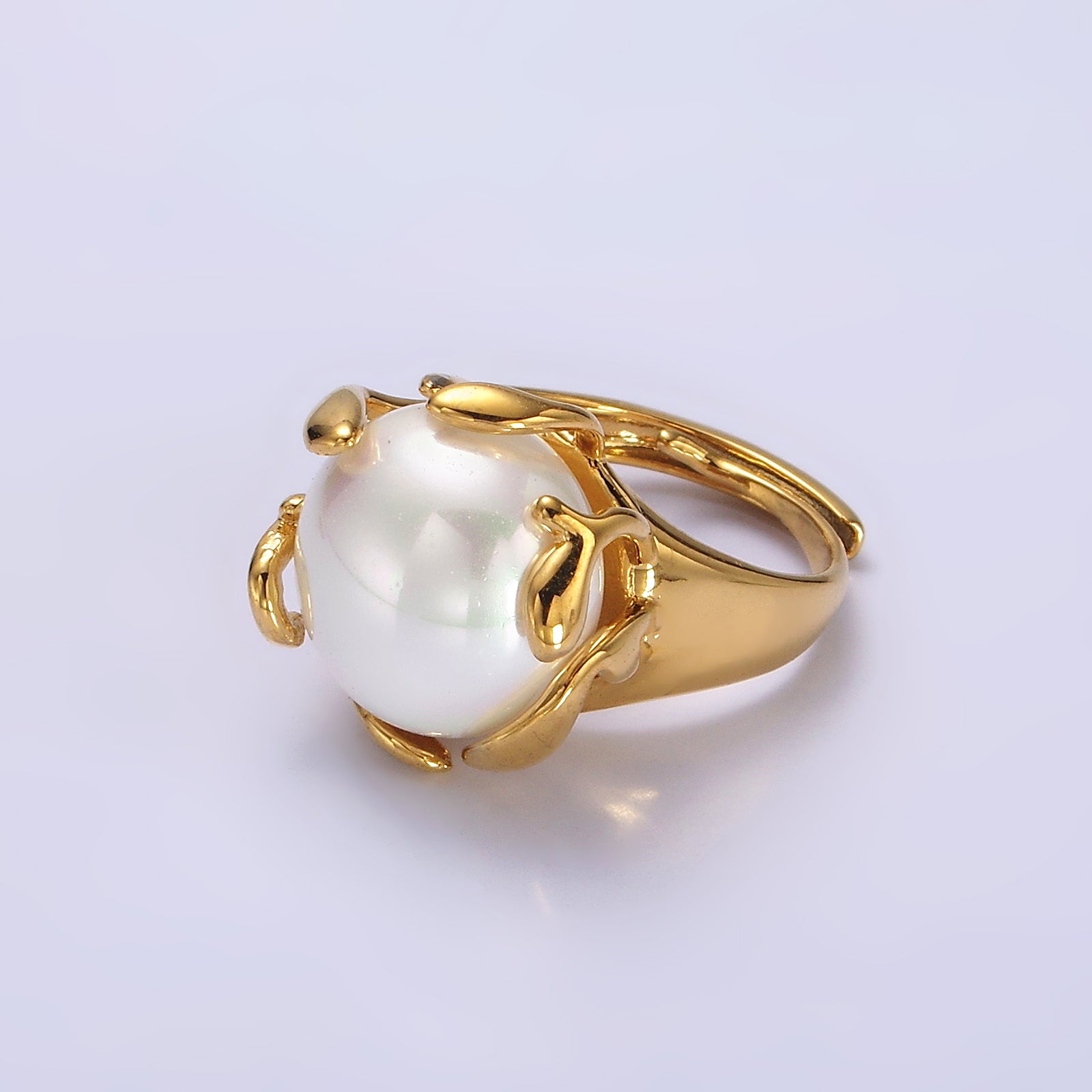 White Round Shell Pearl Molten Adjustable Signet Ring RI-21O0606