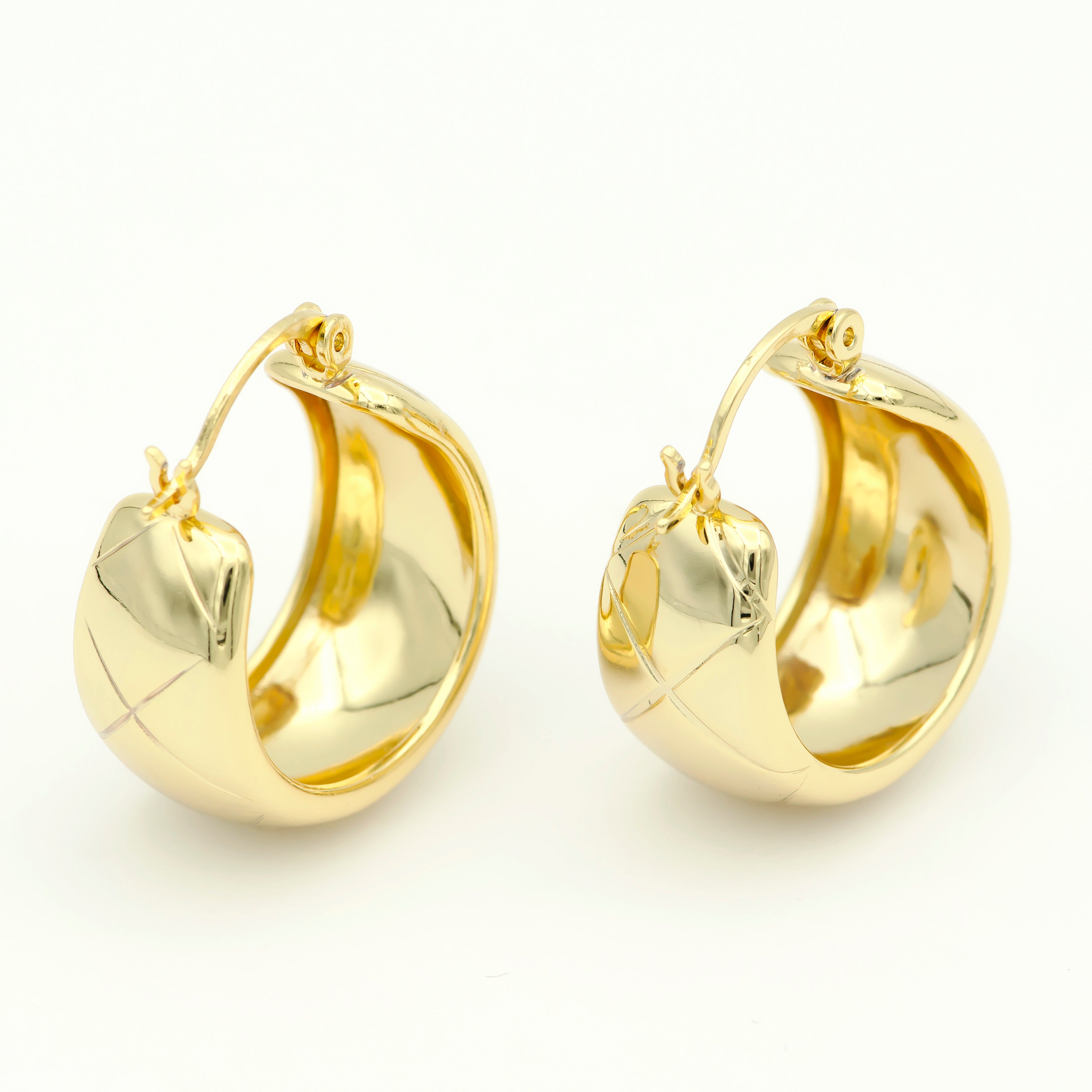 Gold Thick Hoop Earrings - Chunky Thick Hoops - Light Weight Hoops Dome Earring ✦ EA-21P268