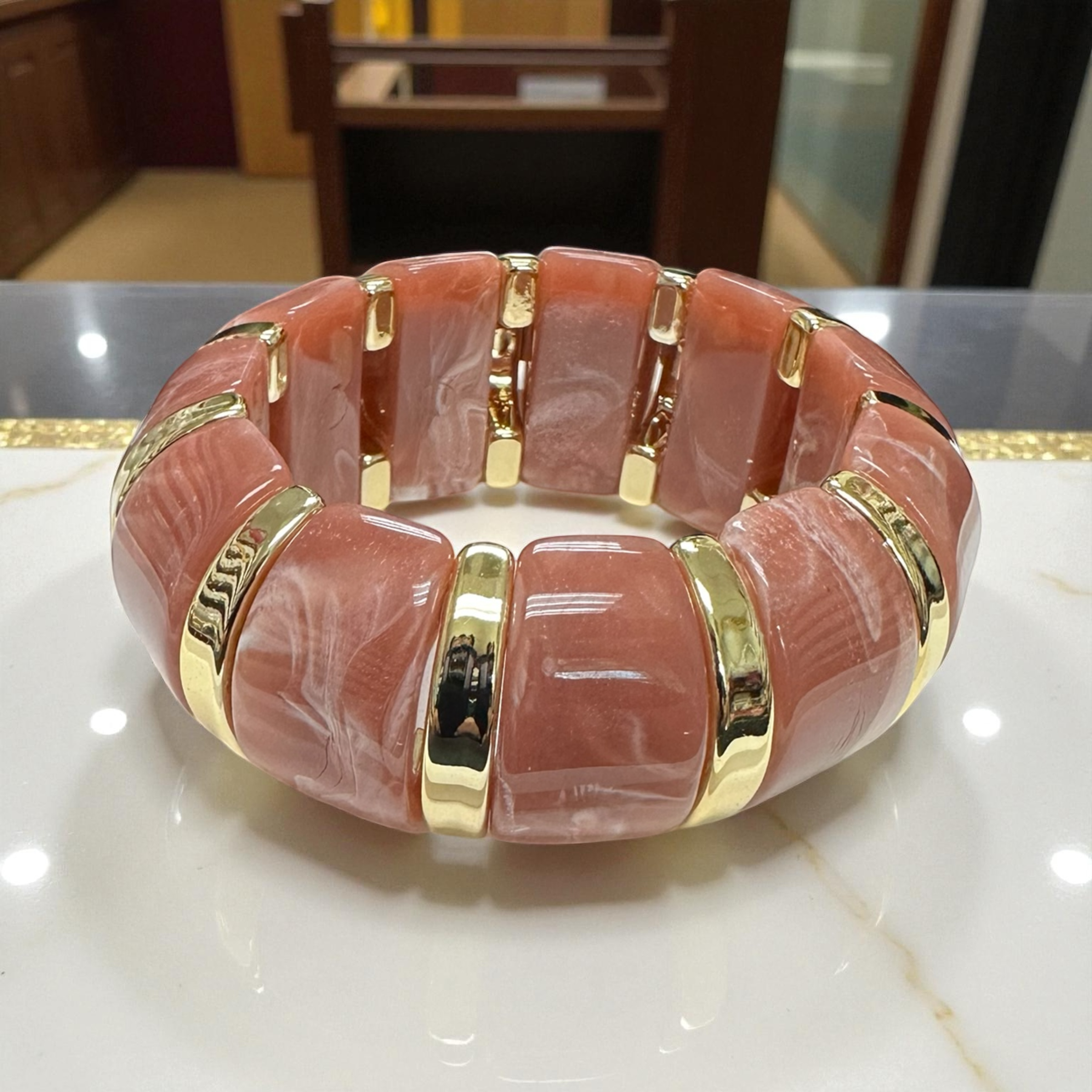 Marble effect rose gold stretch resin bangle bracelet ✦ BR-21WA1386