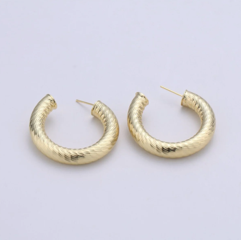 Simple Medium Thick 14k Gold Filled Hoops Earring 30mm✦ EA-21Q005