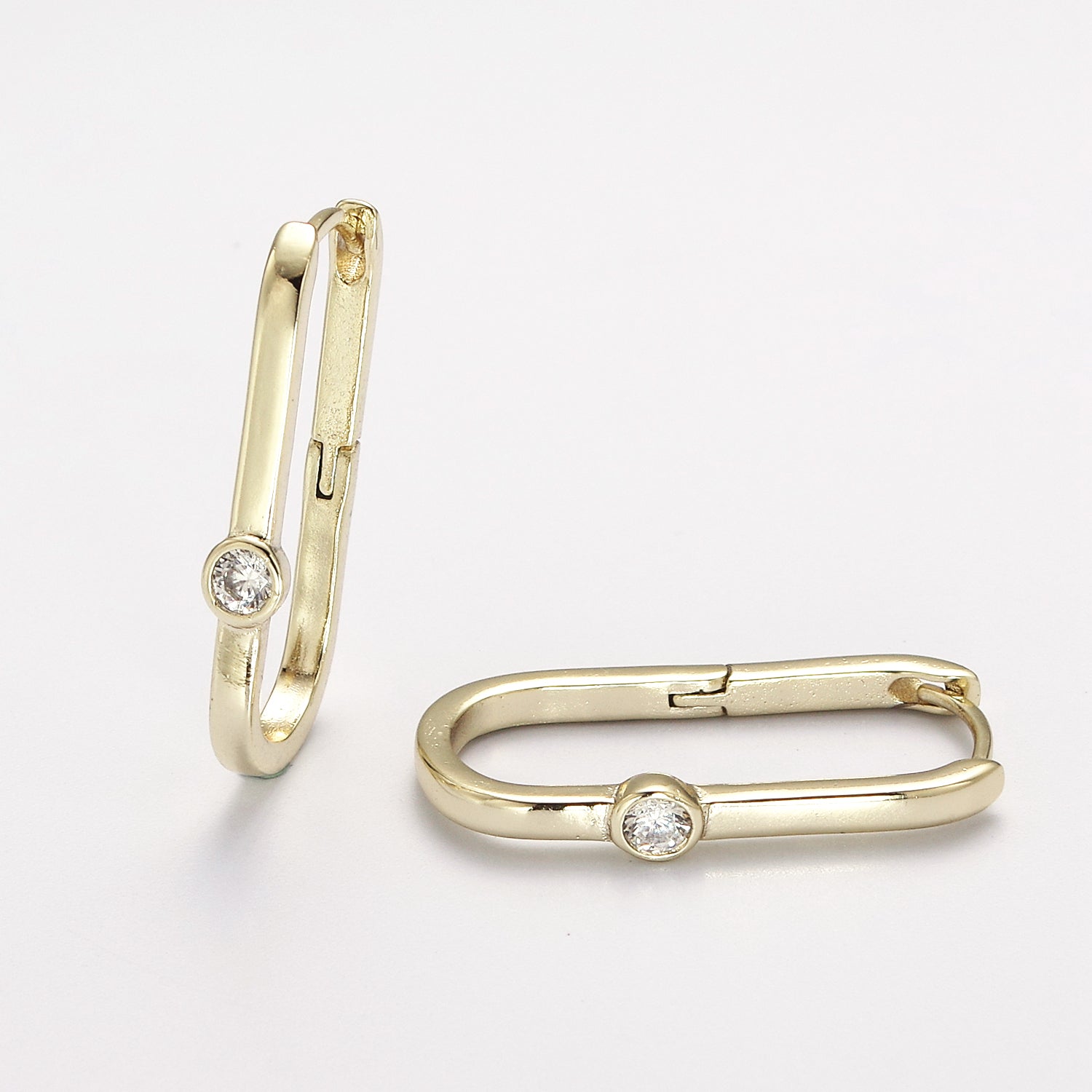 Gold Rectangular Hoop Earring Classic Gold Oblong Hoop Earring Minimalist Rectangle Earring