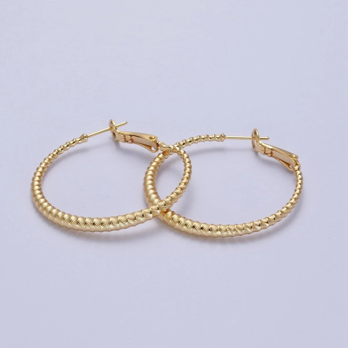 Bamboo Hoop Earrings, Gold Bamboo Hoops, Medium Gold Hoop Lightweight ✦ EA-21Q067