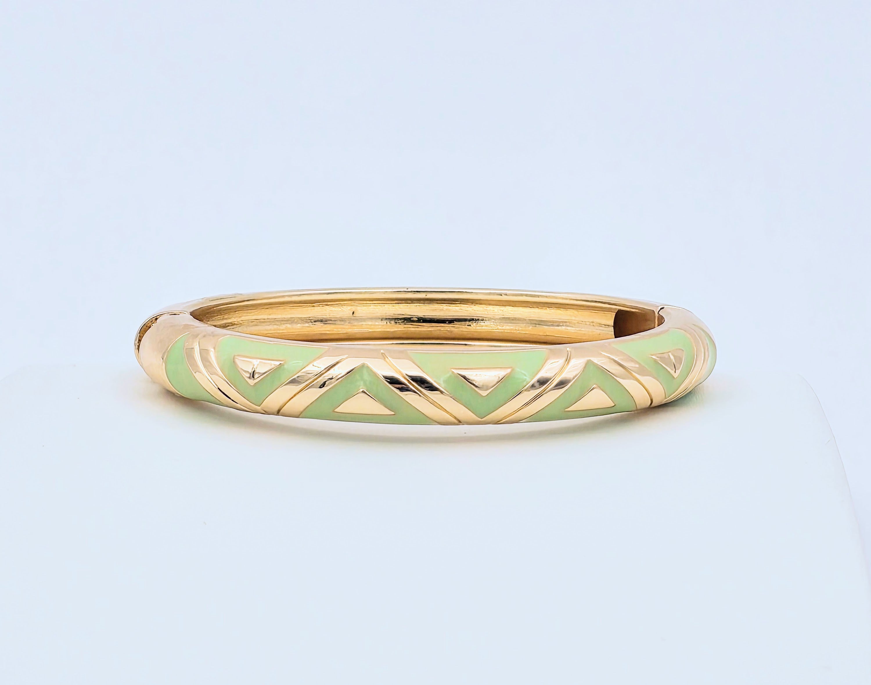 Enamel Lime Green Geometric Bangel Bracelet-21WA03340
