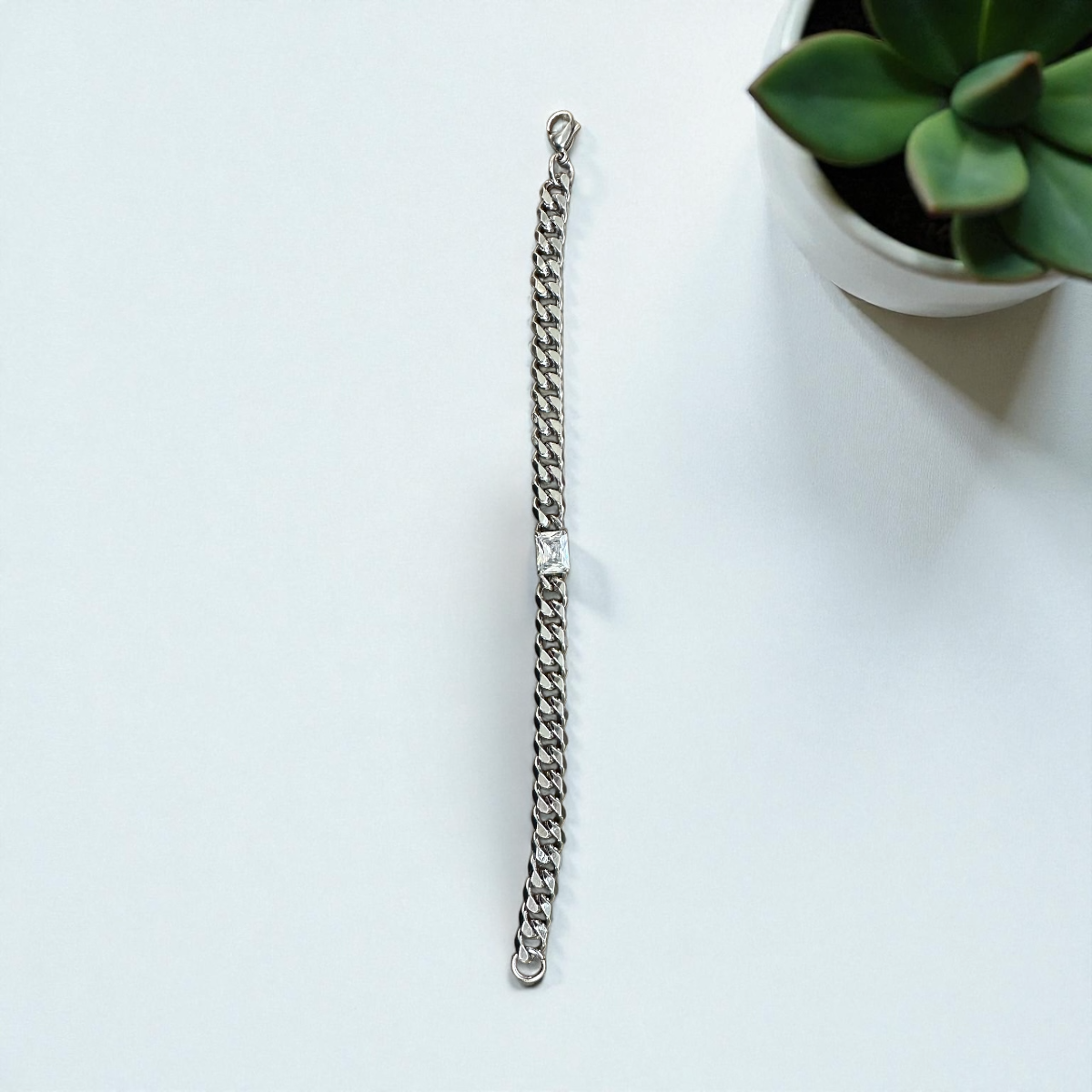 Chunky chain silver bracelet 1 rectangle cz diamond BR-2027