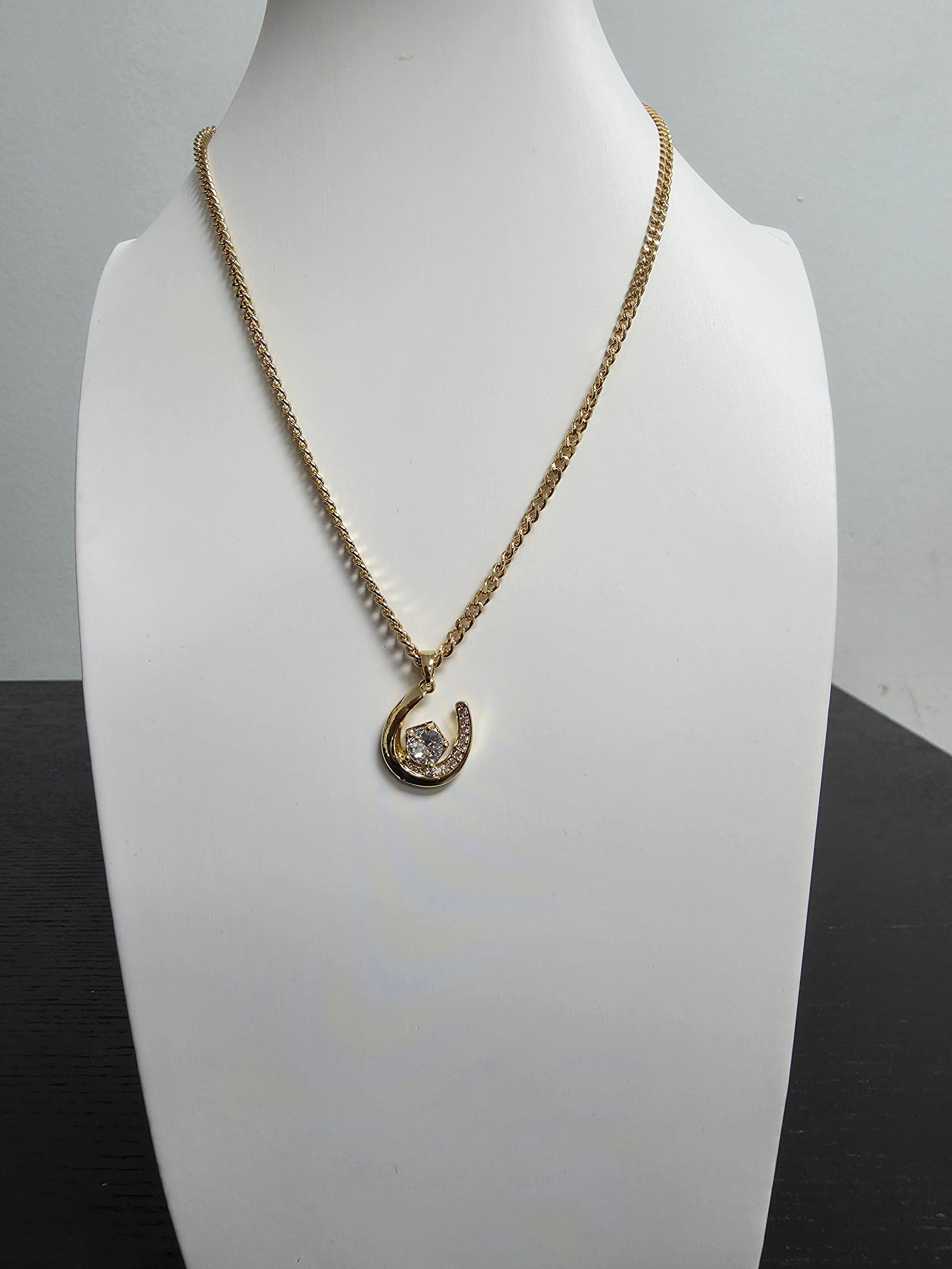 Dainty Gold Necklace 18 inch with Horseshoe Charm CDESIGN-00435