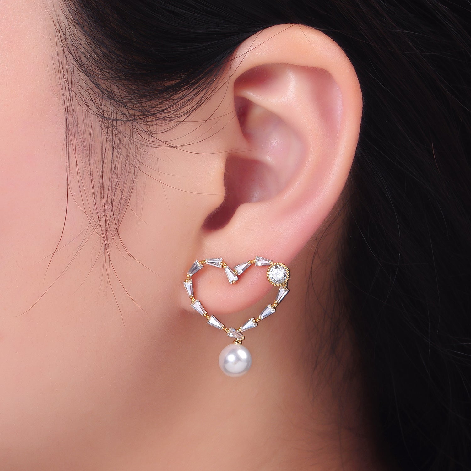 Gold Petite Gold Pearl Heart Studs Earring-00164