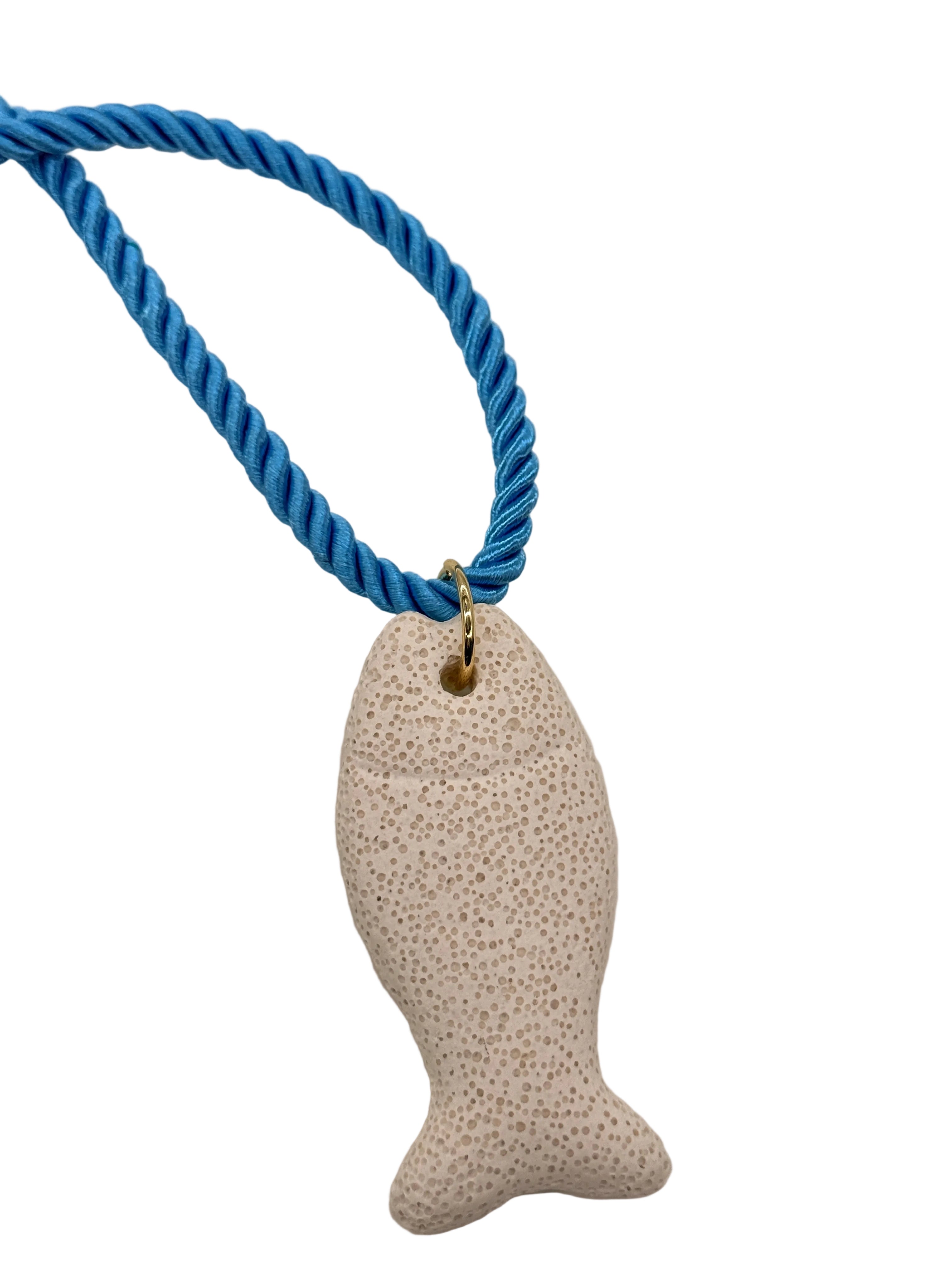BLUE TWISTED CORD WITH WHITE LAVA STONE FISH
