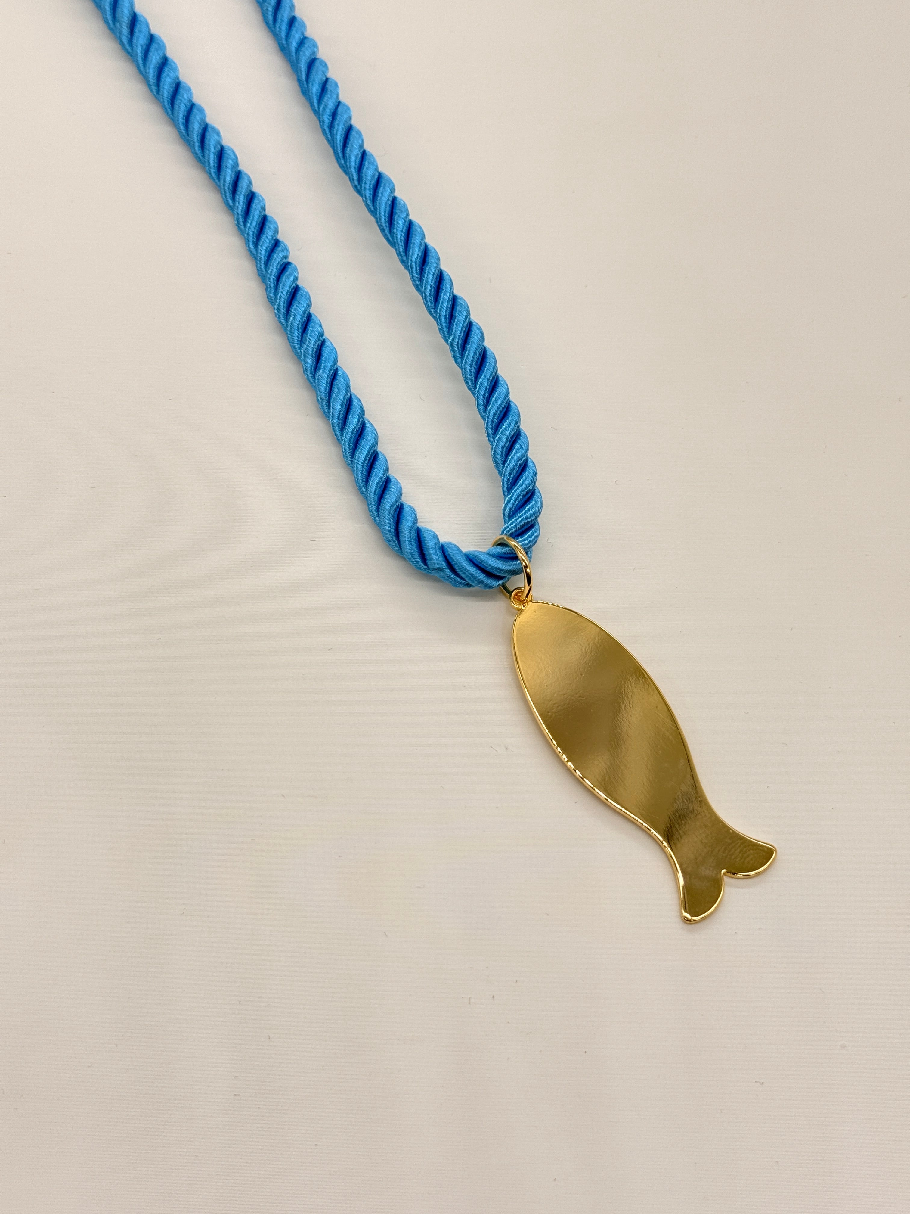 HANDMADE SUMMER BLUE TWISTED CORD ADJUSTABLE Gold FISH NECKLACE BEACH ALL SEASON