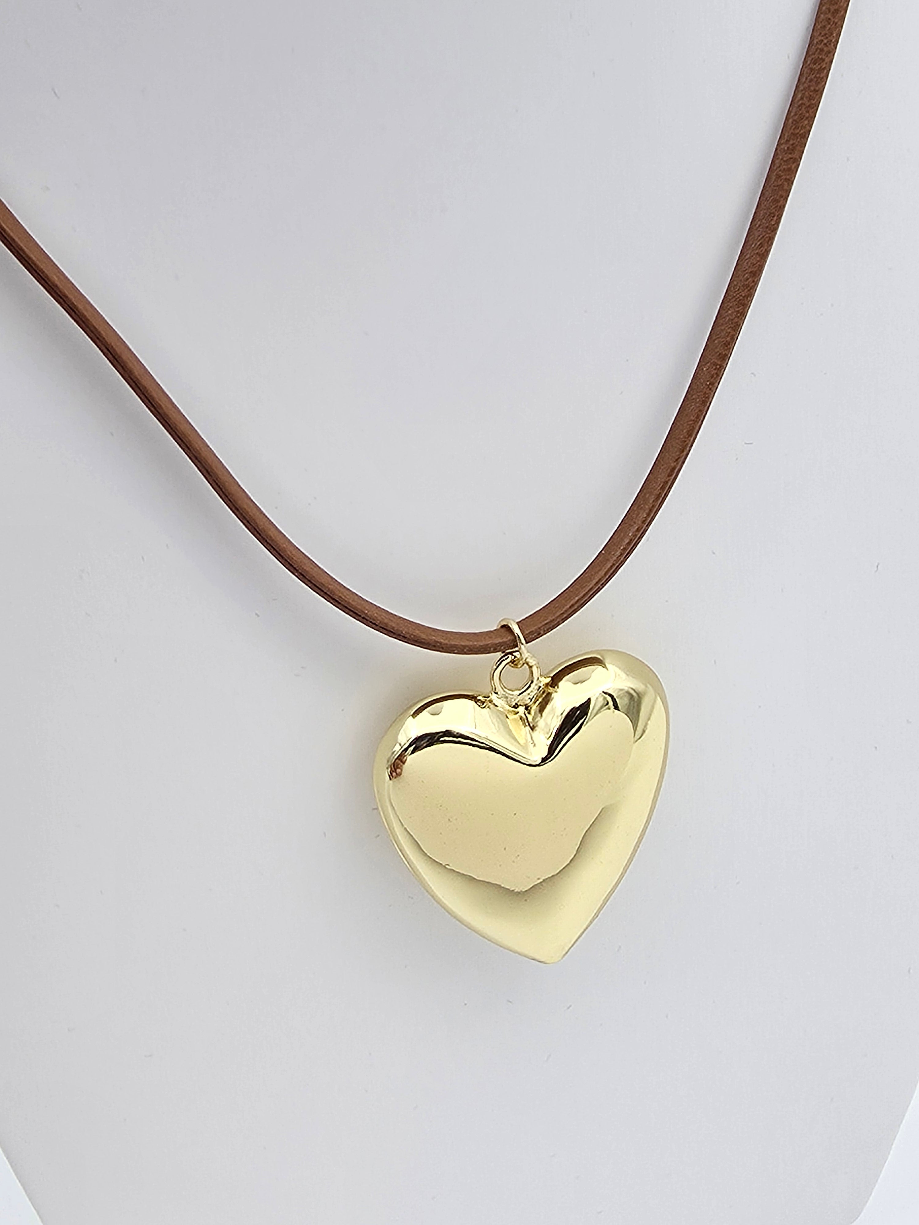 TAN ADJUSTABLE LEATHER CORD NECKLACE W/GOLD HEART PENDANT ✦ NC-SJ2008
