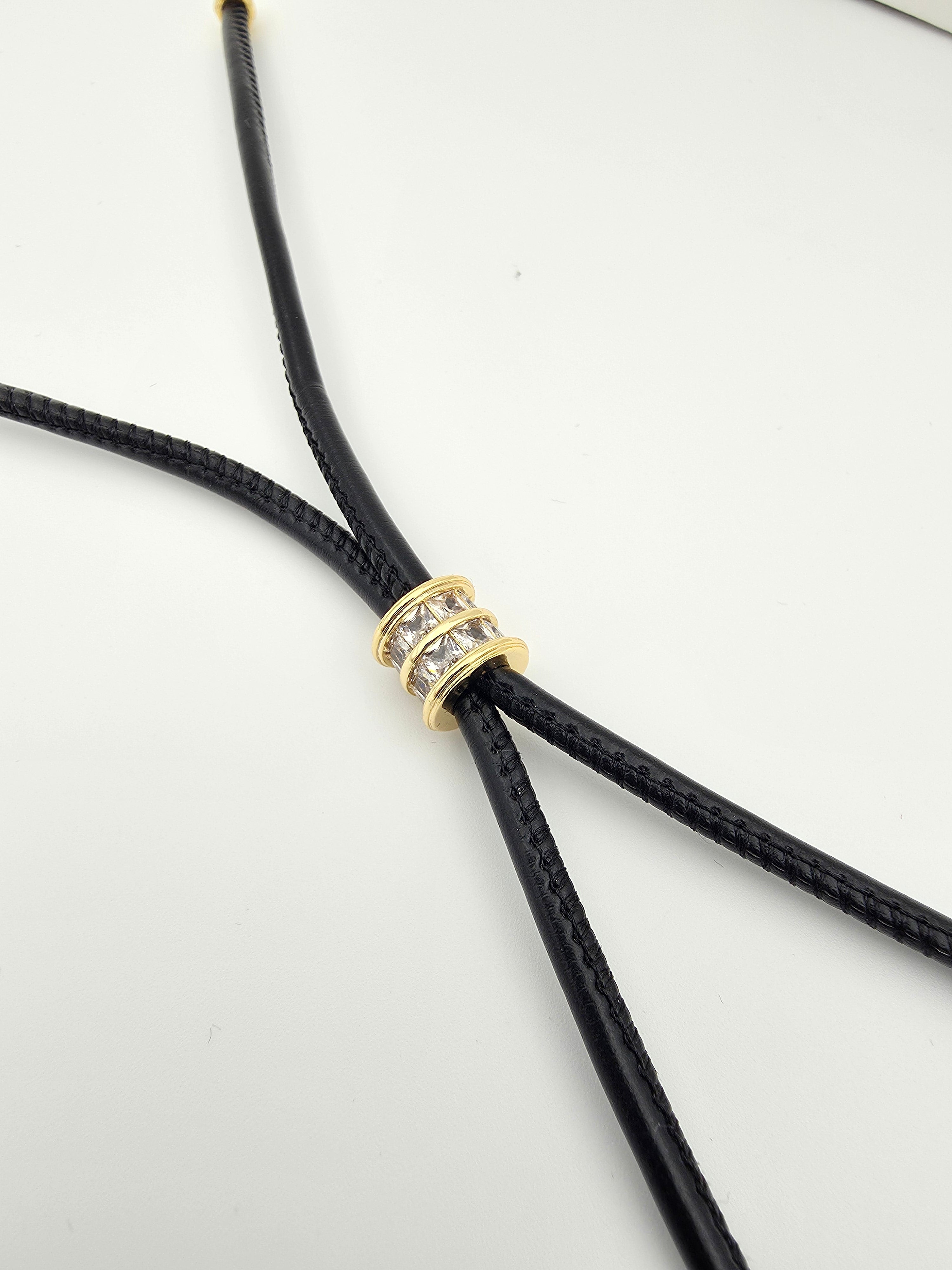 BLACK CUSTOM ADJUSTABLE BAGUETTE CORD NECKLACE WITH FISH STONE ✦ NC-SJ2013