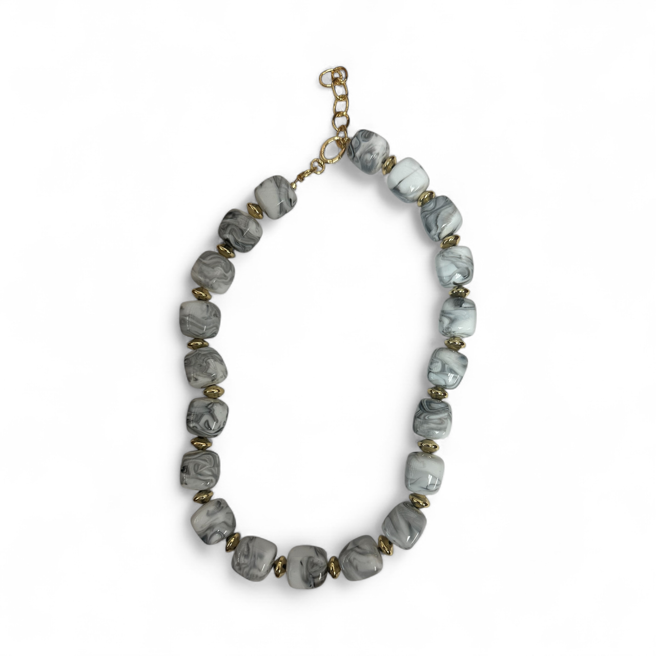 Chunky resin beaded necklace with big gold heart pendant ✦ NC-SJ2029 to NC-SJ2035