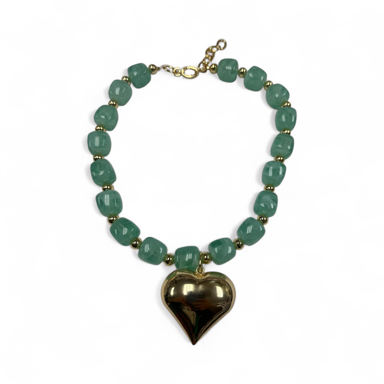 Chunky resin beaded necklace with big gold heart pendant ✦ NC-SJ2029 to NC-SJ2035