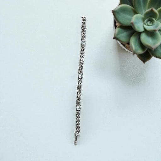 Silver bracelet chain 3 round cz diamonds  BR-2026